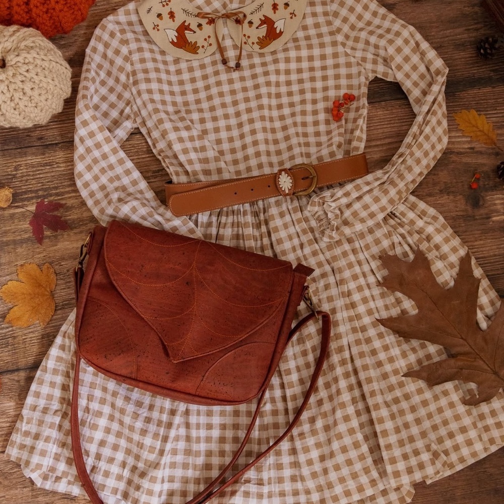 Leafling Bags - Brown Corduroy Leaf Crossbody Bag - EUC